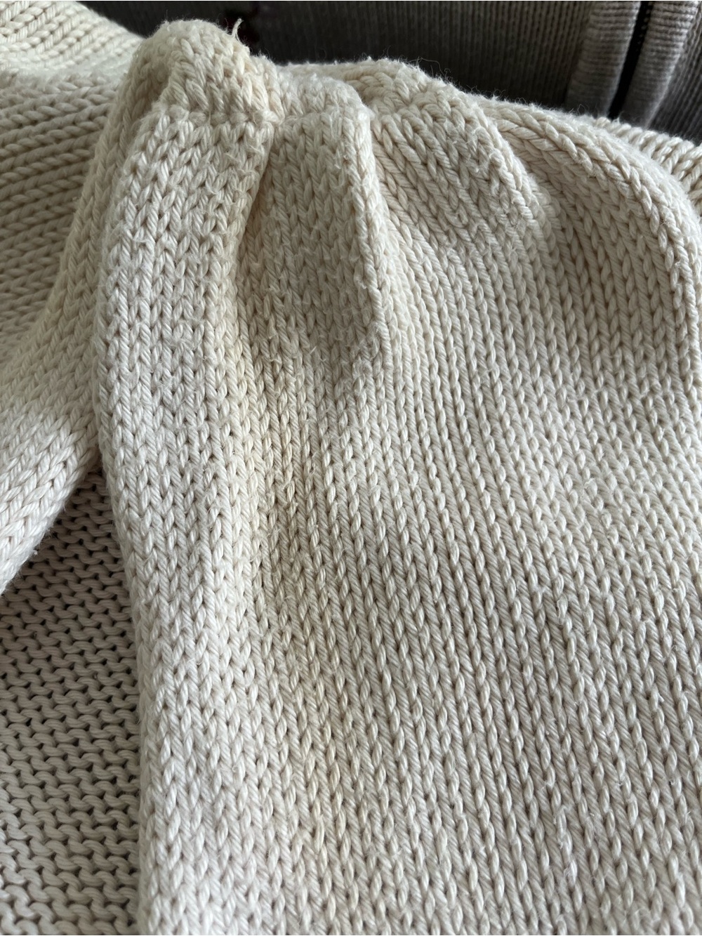 Pure Handknit cardigan, 100% cotton, fringe - Picture 6 of 6